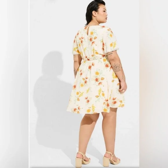 Torrid Mini Swiss Dot Tunic Center Pleat Dress size 2X - Picture 2 of 13